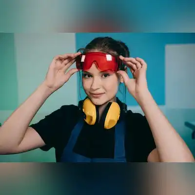 董德